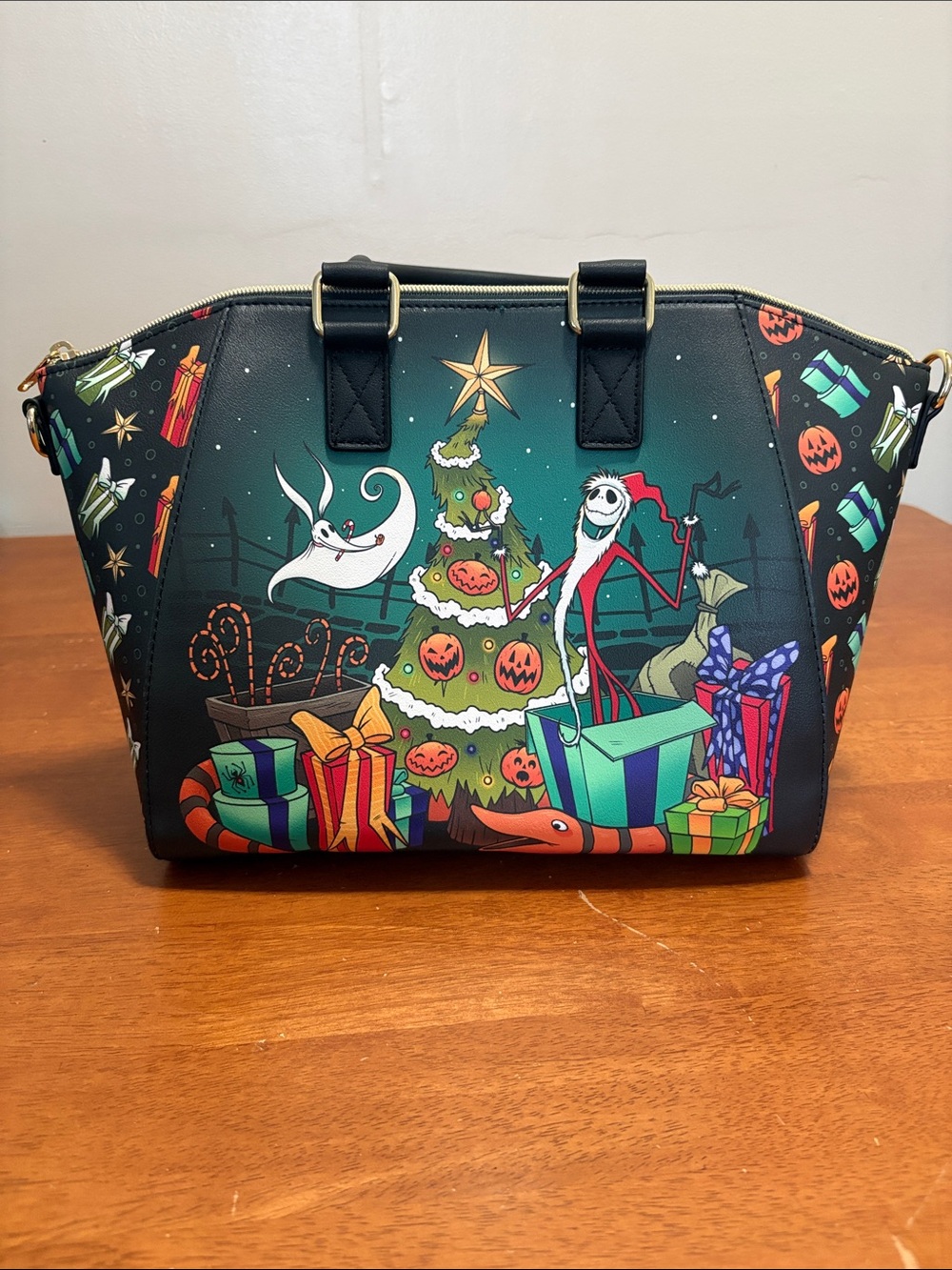 Loungefly The Nightmare Before Christmas Holiday Satchel in Black/Green